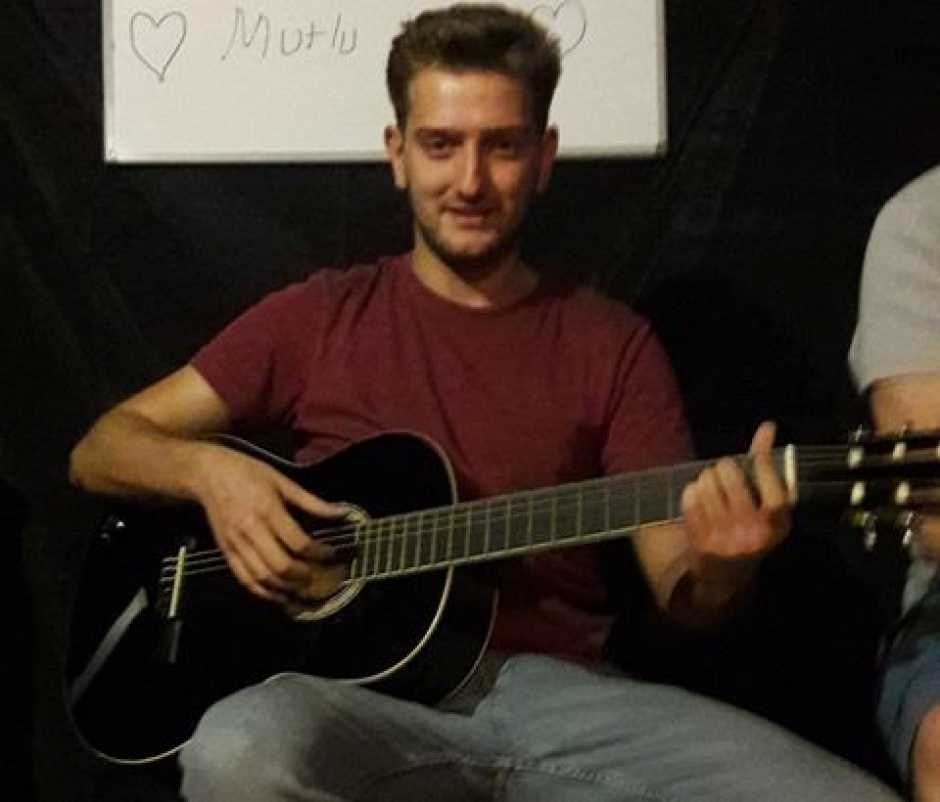 DÜŞSEL SANAT TİYATRO VE MÜZİK ATÖLYESİ