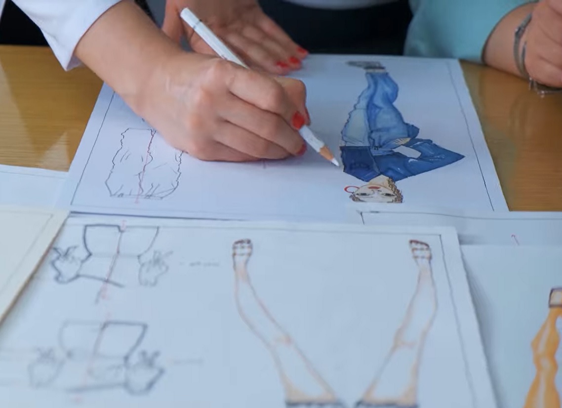 KARİYER EĞİTİM MODA VE GÜZELLİK AKADEMİSİ