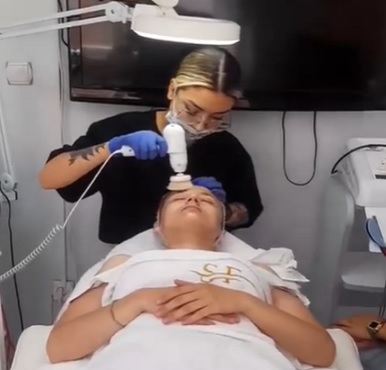 ÖZEL SELİZ GÜZELLİK VE ESTETİSYENLİK AKADEMİ 