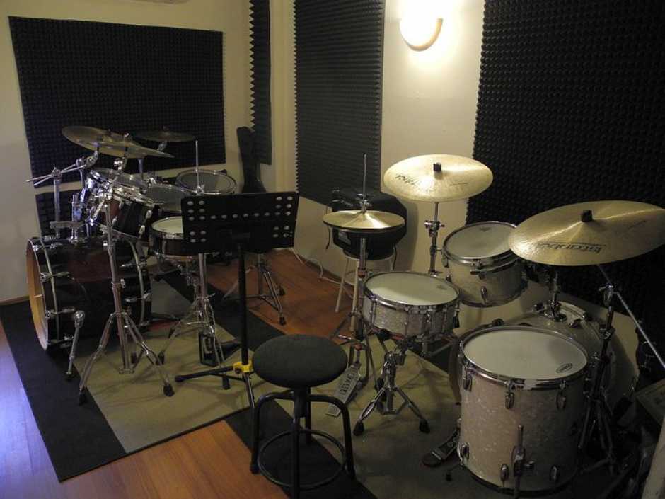 DRUM CLUB