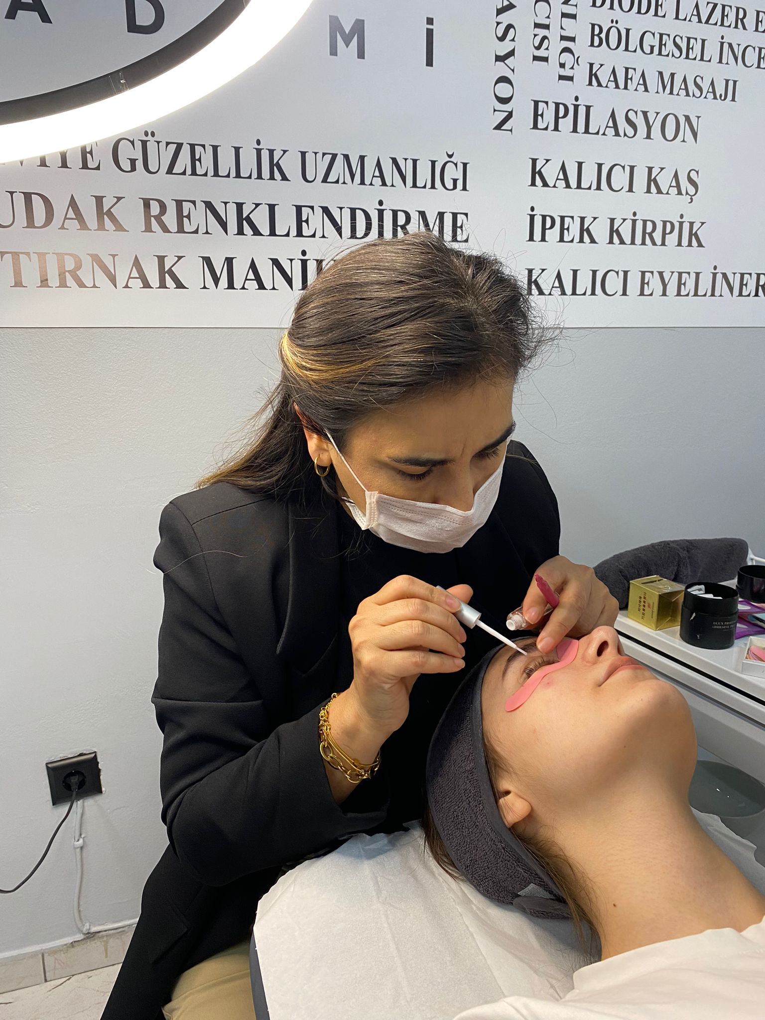 FATMA KARA GÜZELLİK AKADEMİSİ