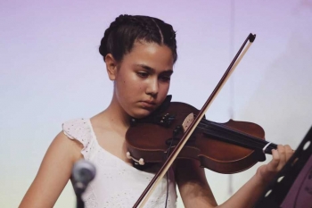 Buca Valirahmibey Keman Kursu Mor Sanat Akademi