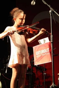 Izmir Keman Kurslari Ve Fiyatlari Yorumlar Indirimler